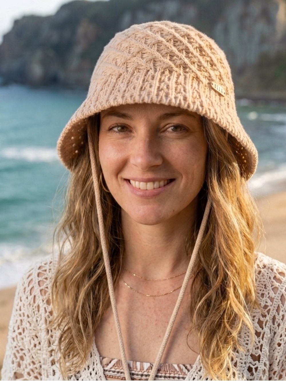 NWT ELLE Beige Knit Crochet Bonnet Bucket Hat
